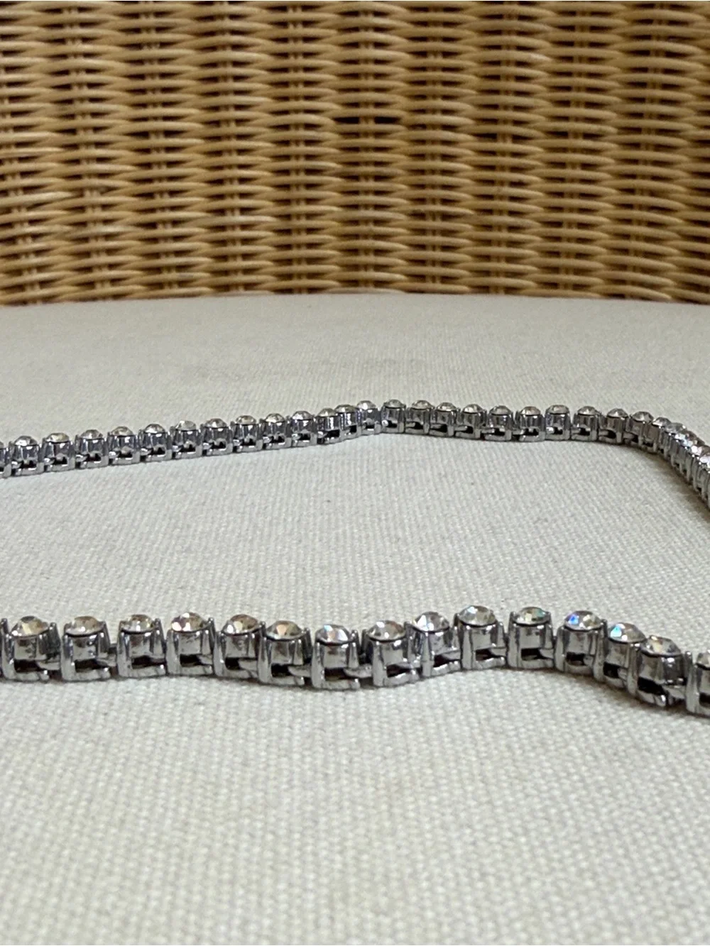 NWT Classic Silver-Tone Crystal Tennis Necklace 4mm / 18 inch - Picture 8 of 8
